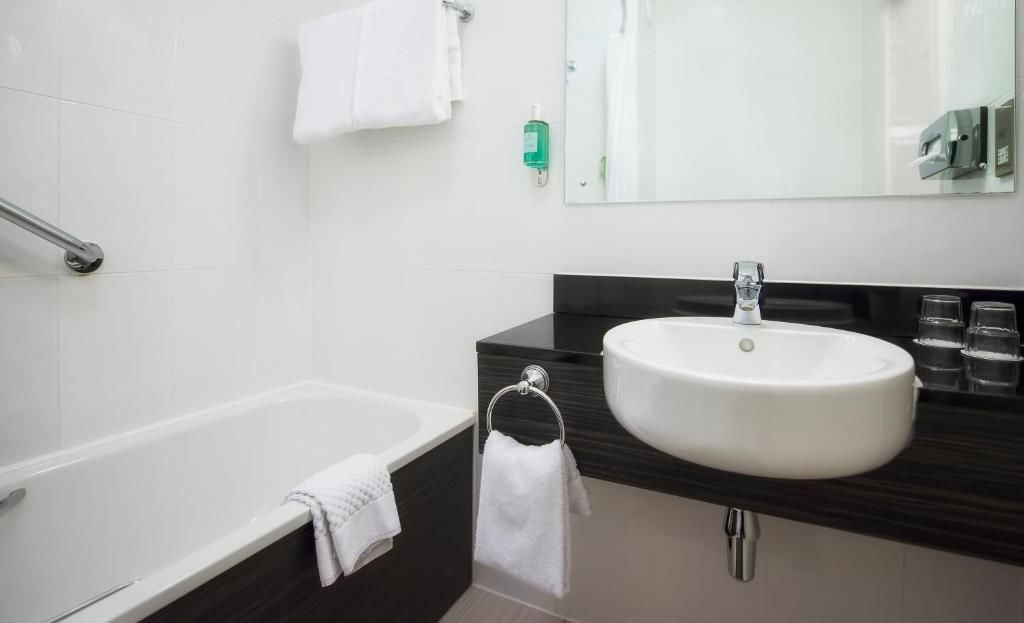 Отель Jurys Inn Galway Голуэй