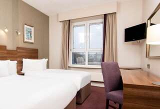 Отель Jurys Inn Galway Голуэй Стандартный двухместный номер с 2 отдельными кроватями-5
